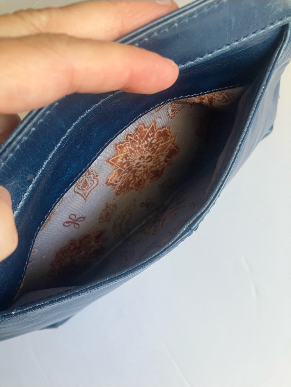 HOBO Cassie Crossbody - Deep Blue Leather with Gold Hardware - Picture 9 of 15
